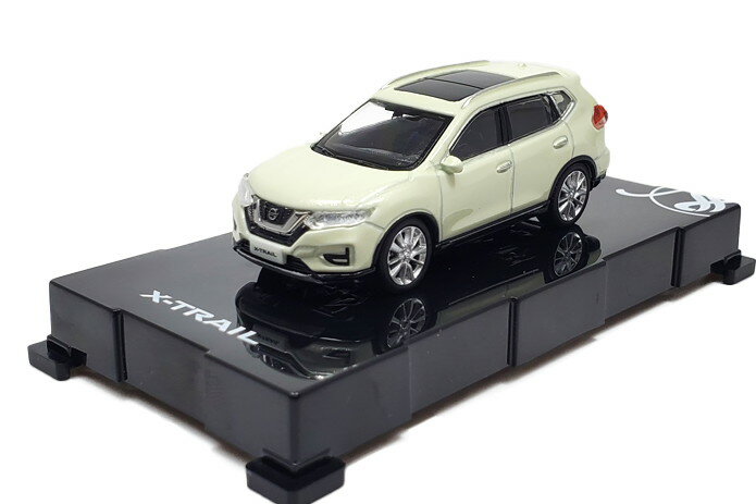 Y pEfB 1/64 Y GNXgC _CLXgf 2018 zCg1:64 Nissan X-trail Die-cast Model 2018 White