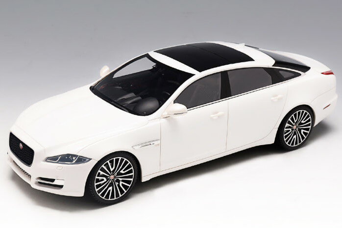 ⡼إå 1/18 㥬 XJL 2022 ѡۥ磻 66MOTORHELIX 1:18 JAGUAR XJL 2022 PEARL WHITE LIMITED 66 ITEMS