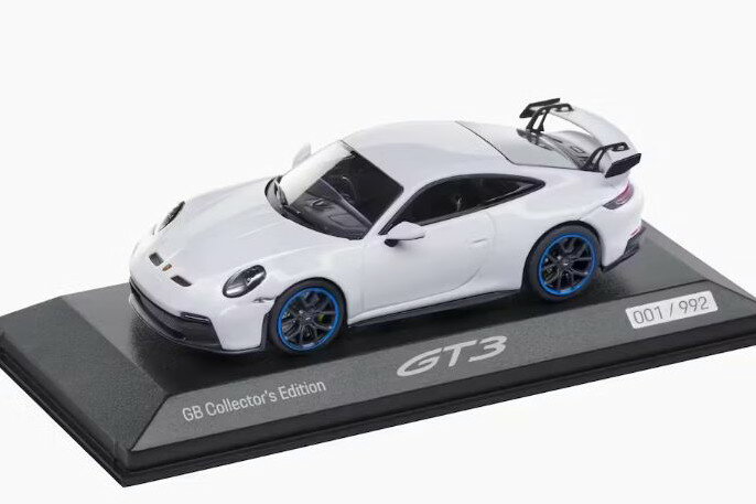 UKfB[[ 1/43 |VF 911 GT3 (992) zCg 992 1:43 Porsche 911 GT3 (992) ? Ltd. White Limitation 992 pcs.