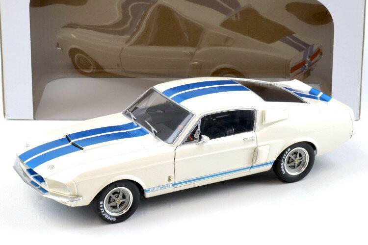 ソリド 1/18 シェルビー マスタング GT500 クーペ 1967 ホワイト ルーストライ 開閉Solido 1:18 Shelby Mustang GT500 Coupe white blue stripes 1967