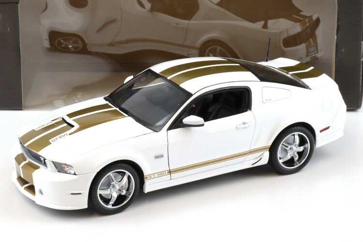 楽天市場】オートアート 72931 1/18 フォード シェルビー gt350r 楽天市場】オートアート 72931 1/18 フォード シェルビー gt350r