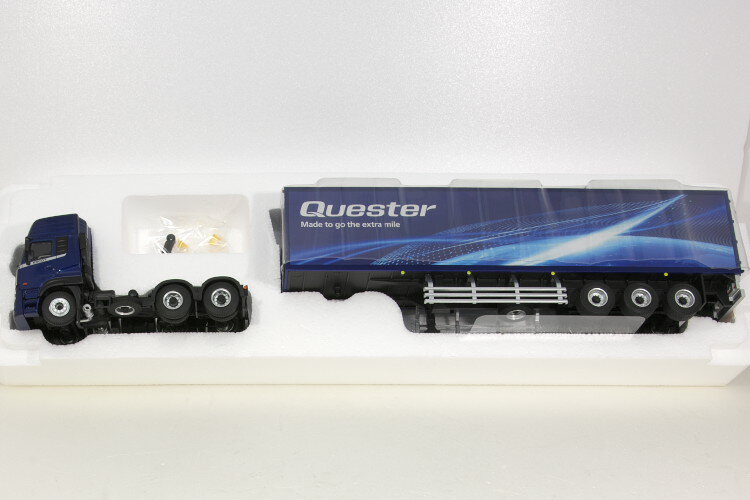 京商 UDトラックス特注 1/50 クエスター 6×4T トラクター + トレーラー UD TRUCKS Quester Tractor + Trailer