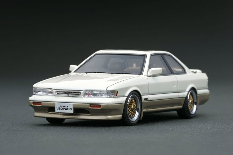 COjbV 1/43 Y p[h F31 AeB} V30 cCJ ^[{ zCgignition 1:43 Nissan Leopard (F31) Ultima V30 TWINCAM TURBO White