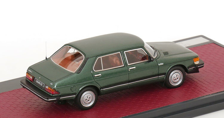 Reowide モデルカー カタログ SHOPのマトリックス 1/43 サーブ 900 CD 1981-1986 グリーンメタリック 100台限定Matrix 1:43 Saab 900 CD 1981-1986 greenmetallic Limited 100 pcs｜アングル2