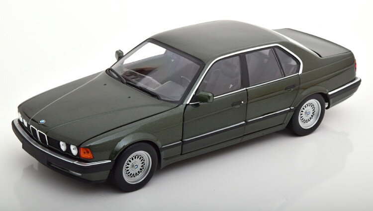ミニチャンプス 1/18 BMW 730i E32 1986 ダークグリーンメタリックMinichamps 1:18 BMW 730i E32 1986 dunkelgr?n-metallic