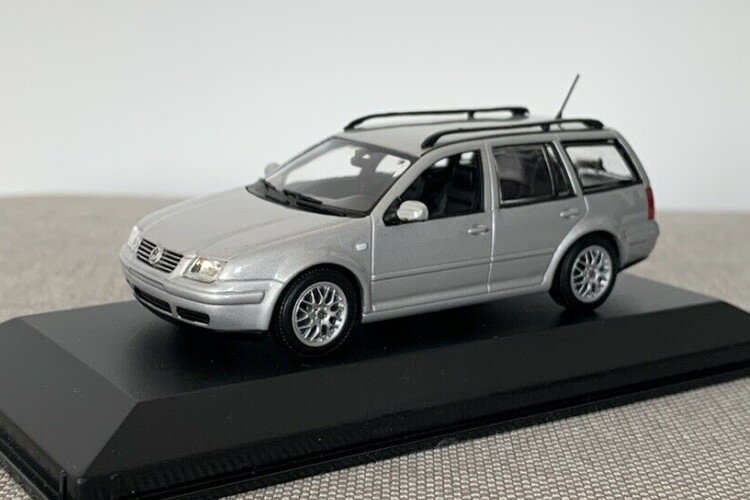 ~j`vX 1/43 tHNX[Q {[ @AgMinichamps 1:43 Volkswagen Bora Variant