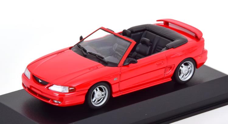 ~j`vX 1/43 tH[h }X^O Ro[`u 1994 bh }LV`vX RNVMinichamps 1:43 Ford Mustang Convertible 1994 red Maxichamps Collection