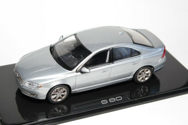 mu 1/43 {{ S80 2013 GNgbNVo[NOREV 1:43 VOLVO S80 2013 ELECTRIC SILVER