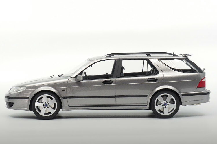 DNA Collectibles 1/18 サーブ 9 5 スポーツコンビ エアロ 2005 シルバー DNA Collectibles 1:18 SAAB 9-5 SPORTCOMBI AERO 2005 SILVER