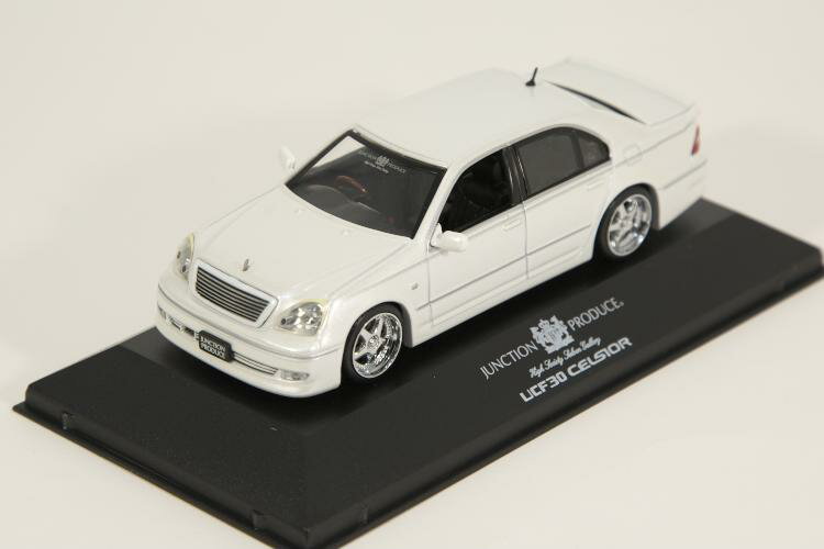 VIPCAR 1/43 アオシマ スカイネット ジャンクションプロデュース UCF 30 トヨタ セルシオ ホワイト TOYOTA CELSIOR JUNCTION PRODUCE VIPカー ※外箱なし