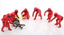 アメリカンジオラマ 1/18 フェラーリ ピット クルーセット2 フィギュア7体 アクセサリー デカール付き American Diorama 1:18 Ferrari Pit Crew Set 2 7 Figuren mit Zubeh r mit Decals