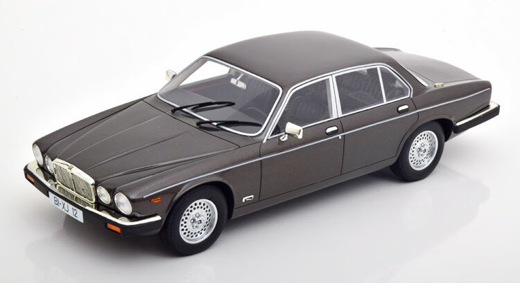 Cult Scale 1/18 㥬 XJ6 ꥨ3 ֥ 1983 졼᥿åCult Scale 1:18 Jaguar XJ6 Serie 3 Sovereign 1983 greymetallic