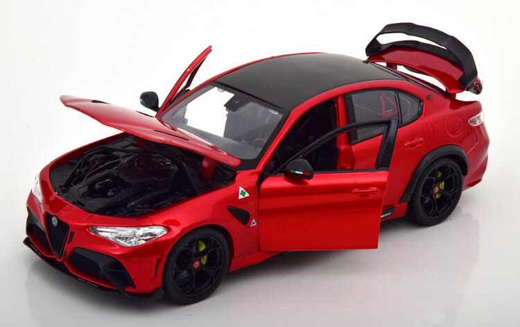 ブラーゴ 1/18 アルファロメオ ジュリア GTAm 2020 レッドメタリック 開閉Bburago 1:18 Alfa Romeo Giulia GTAm 2020 redmetallic