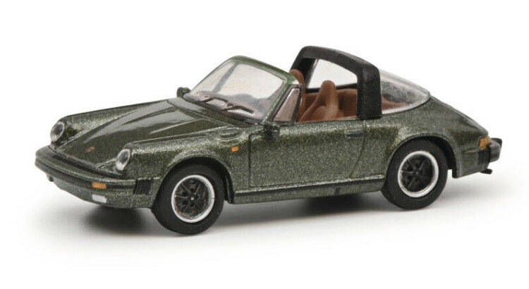 シュコー 1/87 ポルシェ 911 カレラ 3.2 カブリオレ 1973 ダークグリーンメタリックSchuco 1:87 Porsche 911 Carrera 3.2 Cabriolet built in 1973 dark green metallic