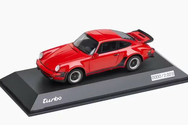 スパーク 1/43 ポルシェ 911 (930) ターボ 3.0 ガードレッド 2023台限定Spark 1:43 Porsche 911 (930) Turbo 3.0 guards red Limited Edition 2023 pcs