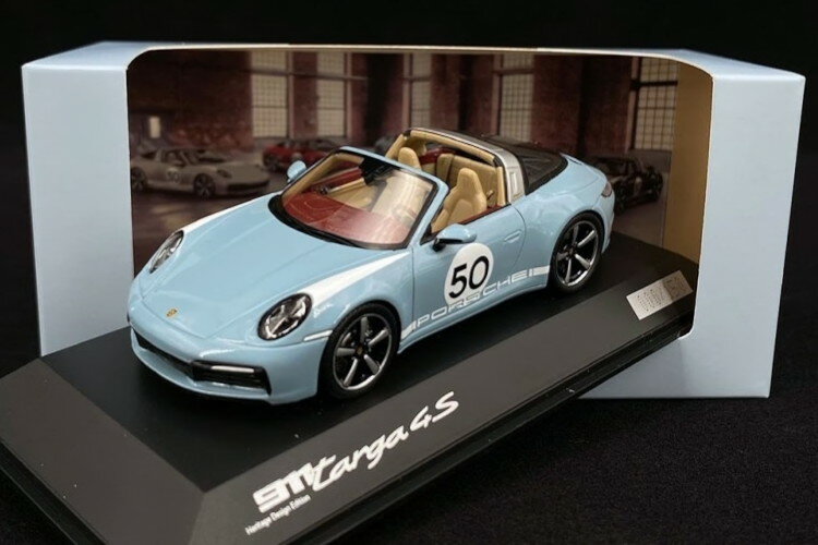 スパーク 1/43 ポルシェ 911 タルガ ヘリテージ 4S タイプ 992 #50 マイセン ブルー スペシャル エディションSpark 1:43 Porsche 911 Targa Heritage 4S Type 992 n° 50 Meissen Blue Special Edition