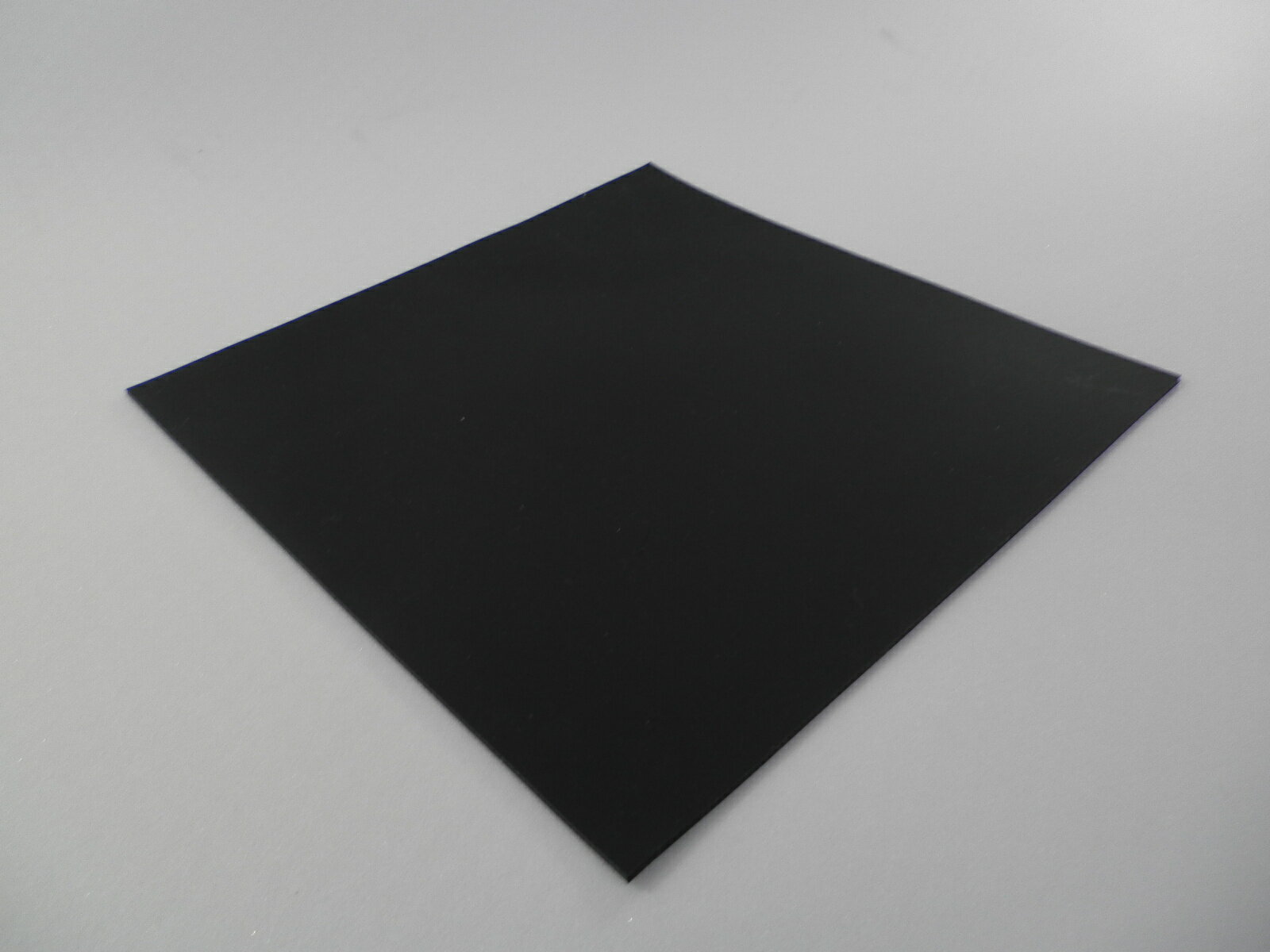 1.5mm/2mm/3mm 赤/黒シリコーンゴムシート 500X500mm 黒