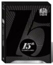 SHINHWA　3DVD 【SHINHWA 15th Anniversary Concert THE LEGEND CONTINUES DVD】 数量限定盤 10％OFF+送料無料(日本国内) 2013/11/27発売 ○デビュー15周年を迎えた韓国人気グループ・SHINHWA(神話)が、韓国ソウルオリンピック公園で行った記念コンサートをDVD化。「Only One」「Your Man」「千日幽魂」「解決者」など、全ヒット曲を網羅する27曲とメイキングを収録した3枚組。 ■数量限定盤 ・三方背BOX ・PHOTO HANDY NOTE(112P)付 ・SPECIAL GIFT-KEY RING付 ■仕様 ・3DVD ■収録内容 [DVD] ★DISC-1 01.OPENING 02.Intro 03.Only One 04.Your Man 05.千日幽魂 06.Hey,Come on 07.Free 08.You’re My Everything 09.祈り 10.How Do I Say 11.Be My Love 12.Stay 13.ウシャウシャ 14.T.O.P. 15.Perfect Man 16.Shooting Star 17.Angel 18.Hurts 19.解決者 20.On The Road ［DVD] ★DISC-2 01.Venus 02.Brand New 03.Once In A Lifetime 04.First Love 05.I Pray 4 U 06.RUN 07.Yo！ [DVD] ★DISC-3 01.CONCERT MAKING 02.SHOOTING STAR(MULTI ANGLES) 03.RUN(MULTI ANGLES) 04.YO！(MULTI ANGLES) ※収録予定内容の為、発売の際に収録順・内容等変更になる場合がございますので、予めご了承下さいませ。 「SHINHWA」さんの他のCD・DVDはこちらへ 【ご注文前にご確認下さい！！】(日本国内) ★ただ今のご注文の出荷日は、発売日翌日（11/28）です。 ★配送方法は、誠に勝手ながら「クロネコメール便」または「郵便」を利用させていただきます。その他の配送方法をご希望の場合は、有料となる場合がございますので、あらかじめご理解の上ご了承くださいませ。 ★お待たせして申し訳ございませんが、輸送事情により、お品物の到着まで発送から2〜4日ほどかかりますので、ご理解の上、予めご了承下さいませ。 ★お急ぎの方は、配送方法で速達便をお選び下さい。速達便をご希望の場合は、前払いのお支払方法でお願い致します。（速達料金が加算となります。）なお、支払方法に代金引換をご希望の場合は、速達便をお選びいただいても通常便に変更しお送りします（到着日数があまり変わらないため）。予めご了承ください。　