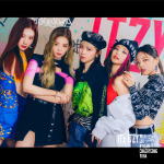 【オリコン加盟店】★通常盤■ITZY CD【IT’z ITZY】21/12/22発売【楽ギフ_包装選択】