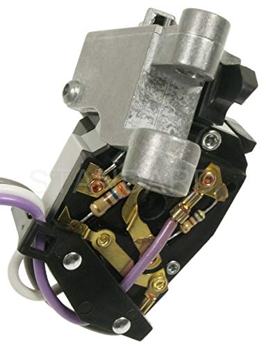 【中古】【未使用・未開封品】Standard Motor Products DS823 点火スイッチ