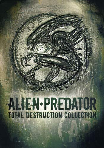 【中古】【未使用・未開封品】Alien - Predator Total Destruction Collection (2008)