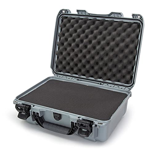 【中古】【未使用・未開封品】Nanuk 925ケース One Size 925-1005【メーカー名】【メーカー型番】【ブランド名】ナヌーク レンズケース 【商品説明】Nanuk 925ケース One Size 925-1005【注意】こちらは輸入品となります。当店では初期不良に限り、商品到着から7日間は返品を 受付けております。こちらは当店海外ショップで一般の方から買取した未使用・未開封品です。買取した為、中古扱いとしております。他モールとの併売品の為、完売の際はご連絡致しますのでご了承ください。ご注文からお届けまで1、ご注文⇒ご注文は24時間受け付けております。2、注文確認⇒ご注文後、当店から注文確認メールを送信します。3、当店海外倉庫から当店日本倉庫を経由しお届けしますので10〜30営業日程度でのお届けとなります。4、入金確認⇒前払い決済をご選択の場合、ご入金確認後、配送手配を致します。5、出荷⇒配送準備が整い次第、出荷致します。配送業者、追跡番号等の詳細をメール送信致します。6、到着⇒出荷後、1〜3日後に商品が到着します。　※離島、北海道、九州、沖縄は遅れる場合がございます。予めご了承下さい。お電話でのお問合せは少人数で運営の為受け付けておりませんので、メールにてお問合せお願い致します。営業時間　月〜金　10:00〜17:00お客様都合によるご注文後のキャンセル・返品はお受けしておりませんのでご了承下さい。