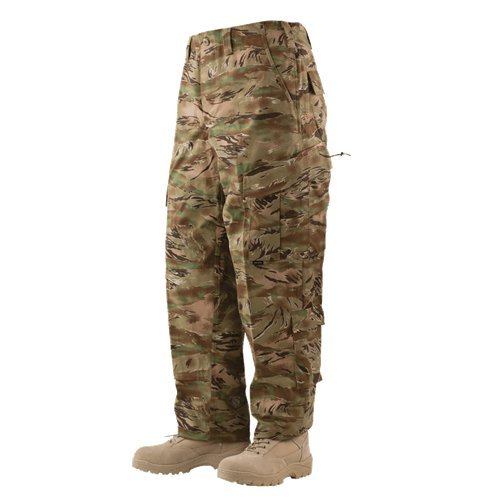 【中古】【未使用・未開封品】Tru-Spec Mens, Tactical Response Uniform Pant, Multicam, Medium Short