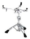 【中古】【未使用・未開封品】Ludwig Atlas Pro Pillar Clutch Snare Stand【メーカー名】【メーカー型番】【ブランド名】Ludwig Drums カテゴリー別, スネアスタンド 【商品説明】Ludwig Atlas Pro Pillar Clutch Snare Stand【注意】こちらは輸入品となります。当店では初期不良に限り、商品到着から7日間は返品を 受付けております。こちらは当店海外ショップで一般の方から買取した未使用・未開封品です。買取した為、中古扱いとしております。他モールとの併売品の為、完売の際はご連絡致しますのでご了承ください。ご注文からお届けまで1、ご注文⇒ご注文は24時間受け付けております。2、注文確認⇒ご注文後、当店から注文確認メールを送信します。3、当店海外倉庫から当店日本倉庫を経由しお届けしますので10〜30営業日程度でのお届けとなります。4、入金確認⇒前払い決済をご選択の場合、ご入金確認後、配送手配を致します。5、出荷⇒配送準備が整い次第、出荷致します。配送業者、追跡番号等の詳細をメール送信致します。6、到着⇒出荷後、1〜3日後に商品が到着します。　※離島、北海道、九州、沖縄は遅れる場合がございます。予めご了承下さい。お電話でのお問合せは少人数で運営の為受け付けておりませんので、メールにてお問合せお願い致します。営業時間　月〜金　10:00〜17:00お客様都合によるご注文後のキャンセル・返品はお受けしておりませんのでご了承下さい。