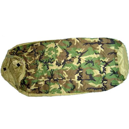 š̤ۡѡ̤ʡMilitary Outdoor Clothing Previously Issued U.S. G.I. Woodland Camo Gore-Tex Bivy Sleeping Bag Cover by Military Outdoor Clothing