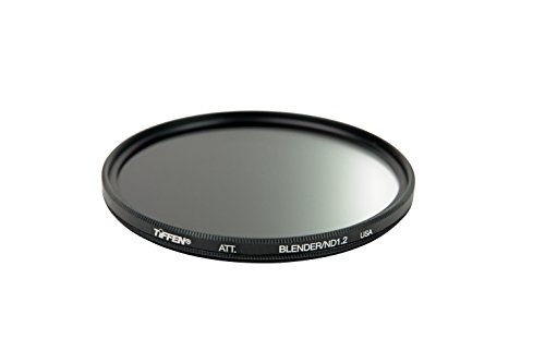 【中古】【未使用・未開封品】Tiffen a52cgndblend12?52?mmニュートラル密度フィルター【メーカー名】【メーカー型番】【ブランド名】Tiffen 減光・NDフィルター, レンズフィルター 【商品説明】Tiffen a52cgndblend12?52?mmニュートラル密度フィルター【注意】こちらは輸入品となります。当店では初期不良に限り、商品到着から7日間は返品を 受付けております。こちらは当店海外ショップで一般の方から買取した未使用・未開封品です。買取した為、中古扱いとしております。他モールとの併売品の為、完売の際はご連絡致しますのでご了承ください。ご注文からお届けまで1、ご注文⇒ご注文は24時間受け付けております。2、注文確認⇒ご注文後、当店から注文確認メールを送信します。3、当店海外倉庫から当店日本倉庫を経由しお届けしますので10〜30営業日程度でのお届けとなります。4、入金確認⇒前払い決済をご選択の場合、ご入金確認後、配送手配を致します。5、出荷⇒配送準備が整い次第、出荷致します。配送業者、追跡番号等の詳細をメール送信致します。6、到着⇒出荷後、1〜3日後に商品が到着します。　※離島、北海道、九州、沖縄は遅れる場合がございます。予めご了承下さい。お電話でのお問合せは少人数で運営の為受け付けておりませんので、メールにてお問合せお願い致します。営業時間　月〜金　10:00〜17:00お客様都合によるご注文後のキャンセル・返品はお受けしておりませんのでご了承下さい。