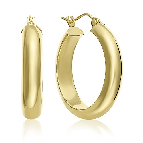 【中古】【未使用・未開封品】MCS Jewelry フープピアス 14カラット イエローゴールド クラシック 半円 (直径: 1〜1.4インチ)【メーカー名】【メーカー型番】【ブランド名】MCS Jewelry Earring Collection ピアス, Women Jewelry Made in Italy MCS Jewelry: Designer【商品説明】MCS Jewelry フープピアス 14カラット イエローゴールド クラシック 半円 (直径: 1〜1.4インチ)【注意】こちらは輸入品となります。当店では初期不良に限り、商品到着から7日間は返品を 受付けております。こちらは当店海外ショップで一般の方から買取した未使用・未開封品です。買取した為、中古扱いとしております。他モールとの併売品の為、完売の際はご連絡致しますのでご了承ください。ご注文からお届けまで1、ご注文⇒ご注文は24時間受け付けております。2、注文確認⇒ご注文後、当店から注文確認メールを送信します。3、当店海外倉庫から当店日本倉庫を経由しお届けしますので10〜30営業日程度でのお届けとなります。4、入金確認⇒前払い決済をご選択の場合、ご入金確認後、配送手配を致します。5、出荷⇒配送準備が整い次第、出荷致します。配送業者、追跡番号等の詳細をメール送信致します。6、到着⇒出荷後、1〜3日後に商品が到着します。　※離島、北海道、九州、沖縄は遅れる場合がございます。予めご了承下さい。お電話でのお問合せは少人数で運営の為受け付けておりませんので、メールにてお問合せお願い致します。営業時間　月〜金　10:00〜17:00お客様都合によるご注文後のキャンセル・返品はお受けしておりませんのでご了承下さい。