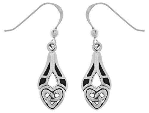 【中古】【未使用・未開封品】Jewelry Trends ケルト トリニティ ハート スターリングシルバー ダングルイヤリング 人工ブラックオニキス【メーカー名】【メーカー型番】【ブランド名】Jewelry Trends ピアス, ピアス, ジュエリー小物・ケア用品, ガールズ 【商品説明】Jewelry Trends ケルト トリニティ ハート スターリングシルバー ダングルイヤリング 人工ブラックオニキス【注意】こちらは輸入品となります。当店では初期不良に限り、商品到着から7日間は返品を 受付けております。こちらは当店海外ショップで一般の方から買取した未使用・未開封品です。買取した為、中古扱いとしております。他モールとの併売品の為、完売の際はご連絡致しますのでご了承ください。ご注文からお届けまで1、ご注文⇒ご注文は24時間受け付けております。2、注文確認⇒ご注文後、当店から注文確認メールを送信します。3、当店海外倉庫から当店日本倉庫を経由しお届けしますので10〜30営業日程度でのお届けとなります。4、入金確認⇒前払い決済をご選択の場合、ご入金確認後、配送手配を致します。5、出荷⇒配送準備が整い次第、出荷致します。配送業者、追跡番号等の詳細をメール送信致します。6、到着⇒出荷後、1〜3日後に商品が到着します。　※離島、北海道、九州、沖縄は遅れる場合がございます。予めご了承下さい。お電話でのお問合せは少人数で運営の為受け付けておりませんので、メールにてお問合せお願い致します。営業時間　月〜金　10:00〜17:00お客様都合によるご注文後のキャンセル・返品はお受けしておりませんのでご了承下さい。