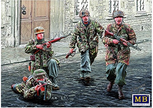 NEW GERMAN PARATROOPERS WW II ERA 1/35 MASTER BOX 35145.