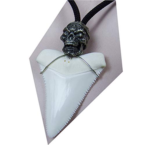 【中古】【未使用・未開封品】GemShark メグラドン サメの歯 ネックレス メンズ 大人用 素晴らしいメガロドンの歯 ホワイト 2インチ マリンコレクション...
