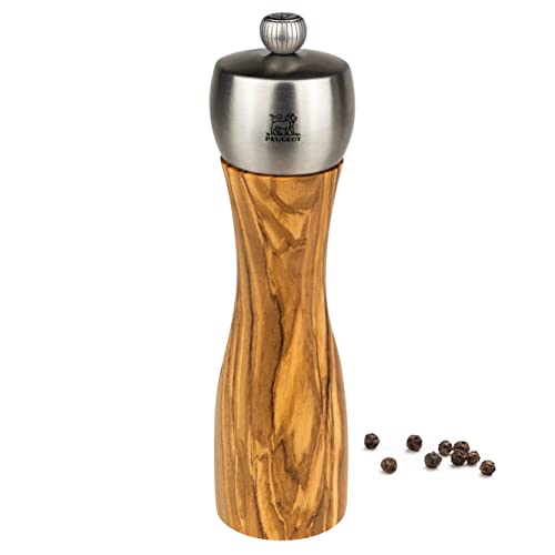 【中古】【未使用 未開封品】Peugeot 33828 Classic Fidji Pepper Mill, Olive Wood
