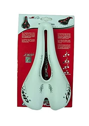 【中古】【未使用・未開封品】SELLE SMP(セラSMP) TRK ミディアム カラー サドル TRKMED-BI ホワイト【メーカー名】【メーカー型番】【ブランド名】セラ エスエムピー(SELLE SMP) サドル 【商品説明】SELLE SMP(セラSMP) TRK ミディアム カラー サドル TRKMED-BI ホワイト【注意】こちらは輸入品となります。当店では初期不良に限り、商品到着から7日間は返品を 受付けております。こちらは当店海外ショップで一般の方から買取した未使用・未開封品です。買取した為、中古扱いとしております。他モールとの併売品の為、完売の際はご連絡致しますのでご了承ください。ご注文からお届けまで1、ご注文⇒ご注文は24時間受け付けております。2、注文確認⇒ご注文後、当店から注文確認メールを送信します。3、当店海外倉庫から当店日本倉庫を経由しお届けしますので10〜30営業日程度でのお届けとなります。4、入金確認⇒前払い決済をご選択の場合、ご入金確認後、配送手配を致します。5、出荷⇒配送準備が整い次第、出荷致します。配送業者、追跡番号等の詳細をメール送信致します。6、到着⇒出荷後、1〜3日後に商品が到着します。　※離島、北海道、九州、沖縄は遅れる場合がございます。予めご了承下さい。お電話でのお問合せは少人数で運営の為受け付けておりませんので、メールにてお問合せお願い致します。営業時間　月〜金　10:00〜17:00お客様都合によるご注文後のキャンセル・返品はお受けしておりませんのでご了承下さい。