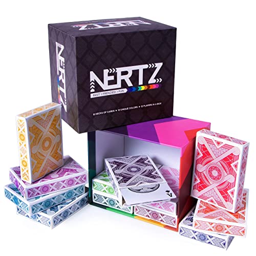 楽天AJIMURA-SHOP【中古】【未使用・未開封品】Nertz: The Fast Frenzied Fun Card Game - 12 Decks of Playing Cards in 12 Vibrant Colours, Bulk Set of Poker Wide-Size/Regular Index, Pl