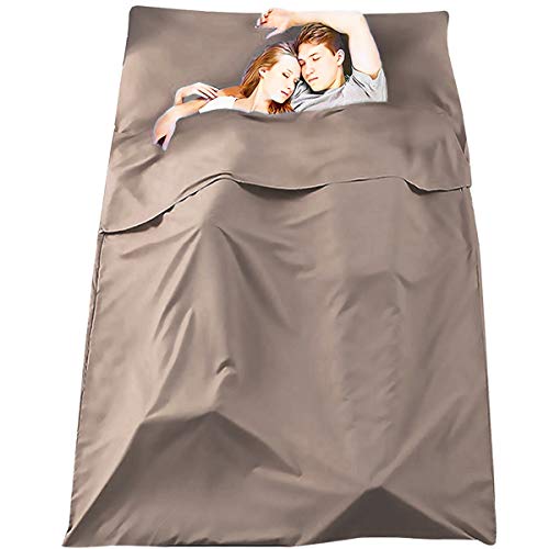 【中古】【未使用・未開封品】VeMee スリーピングバッグ ライナー 旅行 キャンプ シート 軽量 通気性 コットン 寝袋 超軽量 コンパクト 睡眠シート キャリーバッグ ピクニック ハイキング【メーカー名】【メーカー型番】【ブランド名】VeMee インナーシーツ 【商品説明】VeMee スリーピングバッグ ライナー 旅行 キャンプ シート 軽量 通気性 コットン 寝袋 超軽量 コンパクト 睡眠シート キャリーバッグ ピクニック ハイキング【注意】こちらは輸入品となります。当店では初期不良に限り、商品到着から7日間は返品を 受付けております。こちらは当店海外ショップで一般の方から買取した未使用・未開封品です。買取した為、中古扱いとしております。他モールとの併売品の為、完売の際はご連絡致しますのでご了承ください。ご注文からお届けまで1、ご注文⇒ご注文は24時間受け付けております。2、注文確認⇒ご注文後、当店から注文確認メールを送信します。3、当店海外倉庫から当店日本倉庫を経由しお届けしますので10〜30営業日程度でのお届けとなります。4、入金確認⇒前払い決済をご選択の場合、ご入金確認後、配送手配を致します。5、出荷⇒配送準備が整い次第、出荷致します。配送業者、追跡番号等の詳細をメール送信致します。6、到着⇒出荷後、1〜3日後に商品が到着します。　※離島、北海道、九州、沖縄は遅れる場合がございます。予めご了承下さい。お電話でのお問合せは少人数で運営の為受け付けておりませんので、メールにてお問合せお願い致します。営業時間　月〜金　10:00〜17:00お客様都合によるご注文後のキャンセル・返品はお受けしておりませんのでご了承下さい。