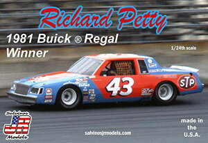 【中古】【未使用・未開封品】サルビノス J・R モデル 1/24 NASCAR 1981優勝車 ビュイック・リーガル リチャード・ペティ #43 プラモデル SJMRPB1981D