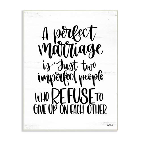 Stupell Industries 完璧な結婚 人々 フレーズ 愛の引用句 Imperfect Dust Artによるデザイン 13 x 19インチ 壁飾り額