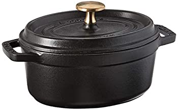 【中古】【輸入品・未使用】Staub 1101725 Oval Cocotte Oven 1 quart Matte Black by Staub