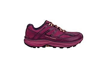 【中古】【輸入品・未使用】Topo Athletic レディース MTN レーサー トレイル ランニングシューズ ベリー/ゴールド サイズ7.5