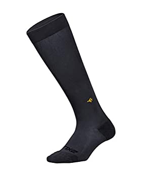 【中古】【輸入品・未使用】2XU フライトコンプレッションソックス チタン/チタン ミディアム2