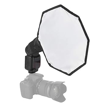 【中古】Mugast ストロボ ソフトボックス 30cmユニバーサルディフューザーソフトボックス 折りたたみ式デザイン デジタルカメラ用【メーカー名】【メーカー型番】【ブランド名】Mugast ソフトボックス 【商品説明】Mugast ストロボ ソフトボックス 30cmユニバーサルディフューザーソフトボックス 折りたたみ式デザイン デジタルカメラ用当店では初期不良に限り、商品到着から7日間は返品を 受付けております。お問い合わせ・メールにて不具合詳細をご連絡ください。他モールとの併売品の為、完売の際はキャンセルご連絡させて頂きます。中古品の商品タイトルに「限定」「初回」「保証」「DLコード」などの表記がありましても、特典・付属品・帯・保証等は付いておりません。電子辞書、コンパクトオーディオプレーヤー等のイヤホンは写真にありましても衛生上、基本お付けしておりません。※未使用品は除く品名に【import】【輸入】【北米】【海外】等の国内商品でないと把握できる表記商品について国内のDVDプレイヤー、ゲーム機で稼働しない場合がございます。予めご了承の上、購入ください。掲載と付属品が異なる場合は確認のご連絡をさせて頂きます。ご注文からお届けまで1、ご注文⇒ご注文は24時間受け付けております。2、注文確認⇒ご注文後、当店から注文確認メールを送信します。3、お届けまで3〜10営業日程度とお考えください。4、入金確認⇒前払い決済をご選択の場合、ご入金確認後、配送手配を致します。5、出荷⇒配送準備が整い次第、出荷致します。配送業者、追跡番号等の詳細をメール送信致します。6、到着⇒出荷後、1〜3日後に商品が到着します。　※離島、北海道、九州、沖縄は遅れる場合がございます。予めご了承下さい。お電話でのお問合せは少人数で運営の為受け付けておりませんので、お問い合わせ・メールにてお願い致します。営業時間　月〜金　11:00〜17:00★お客様都合によるご注文後のキャンセル・返品はお受けしておりませんのでご了承ください。0