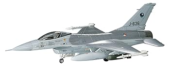 【中古】ハセガワ 1/72 アメリカ空軍 戦術戦闘機 F-16A プラス ファイティング ファルコン プラモデル B1
