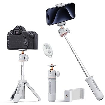 【中古】【未使用】K&F Concept カメラスマホ三脚 スマホホルダー付き 自撮り棒 三脚 ミニ三脚 5段伸縮 卓上 安定 ビデオカメラ ホットシュー付き 360°回転 (ホワイト)【メーカー名】【メーカー型番】【ブランド名】K&F Concept 卓上三脚・ミニ三脚 K&F Concept【商品説明】K&F Concept カメラスマホ三脚 スマホホルダー付き 自撮り棒 三脚 ミニ三脚 5段伸縮 卓上 安定 ビデオカメラ ホットシュー付き 360°回転 (ホワイト)当店では初期不良に限り、商品到着から7日間は返品を 受付けております。お問い合わせ・メールにて不具合詳細をご連絡ください。他モールとの併売品の為、完売の際はキャンセルご連絡させて頂きます。中古品の商品タイトルに「限定」「初回」「保証」「DLコード」などの表記がありましても、特典・付属品・帯・保証等は付いておりません。電子辞書、コンパクトオーディオプレーヤー等のイヤホンは写真にありましても衛生上、基本お付けしておりません。※未使用品は除く品名に【import】【輸入】【北米】【海外】等の国内商品でないと把握できる表記商品について国内のDVDプレイヤー、ゲーム機で稼働しない場合がございます。予めご了承の上、購入ください。掲載と付属品が異なる場合は確認のご連絡をさせて頂きます。ご注文からお届けまで1、ご注文⇒ご注文は24時間受け付けております。2、注文確認⇒ご注文後、当店から注文確認メールを送信します。3、お届けまで3〜10営業日程度とお考えください。4、入金確認⇒前払い決済をご選択の場合、ご入金確認後、配送手配を致します。5、出荷⇒配送準備が整い次第、出荷致します。配送業者、追跡番号等の詳細をメール送信致します。6、到着⇒出荷後、1〜3日後に商品が到着します。　※離島、北海道、九州、沖縄は遅れる場合がございます。予めご了承下さい。お電話でのお問合せは少人数で運営の為受け付けておりませんので、お問い合わせ・メールにてお願い致します。営業時間　月〜金　11:00〜17:00★お客様都合によるご注文後のキャンセル・返品はお受けしておりませんのでご了承ください。0
