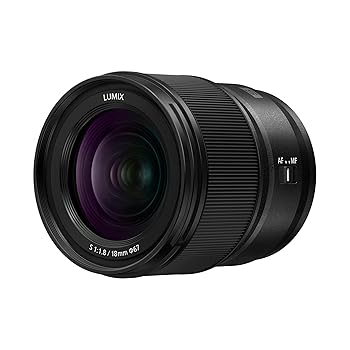 【中古】Panasonic LUMIX Sシリーズカメラレンズ、18mm F1.8 Lマウント交換レンズ ミラーレスフルフレームデジタルカメラ用 - S-S18 ブラック 【中古】Panasonic LUMIX Sシリーズカメラレンズ、18mm F1.8 Lマウント交換レンズ ミラーレスフルフレームデジタルカメラ用 - S-S18 ブラック