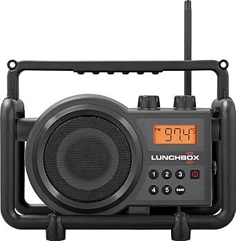 【中古】SANGEAN SG-102 コンパクトAM/FM超頑丈なラジオ受信機。