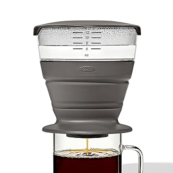 【中古】OXO (オクソー) コーヒーメーカー 折りたたみ式 注ぎ口付き 収納ケース付き