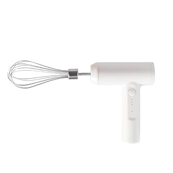 【中古】【未使用】2つの取り外し可能なかき混ぜ泡立て器を備えた電動ミルクフォーマー ポータブルな家庭用卵泡立て器